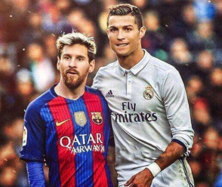 德甲：拜仁8比1沃尔夫斯堡