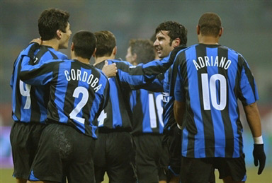 TGA沙漠雕像成谜 《暗黑》《战神》猜想均被官方否认