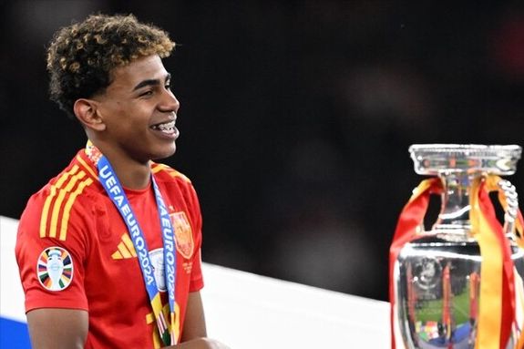 羽毛球公开赛进入关键轮次